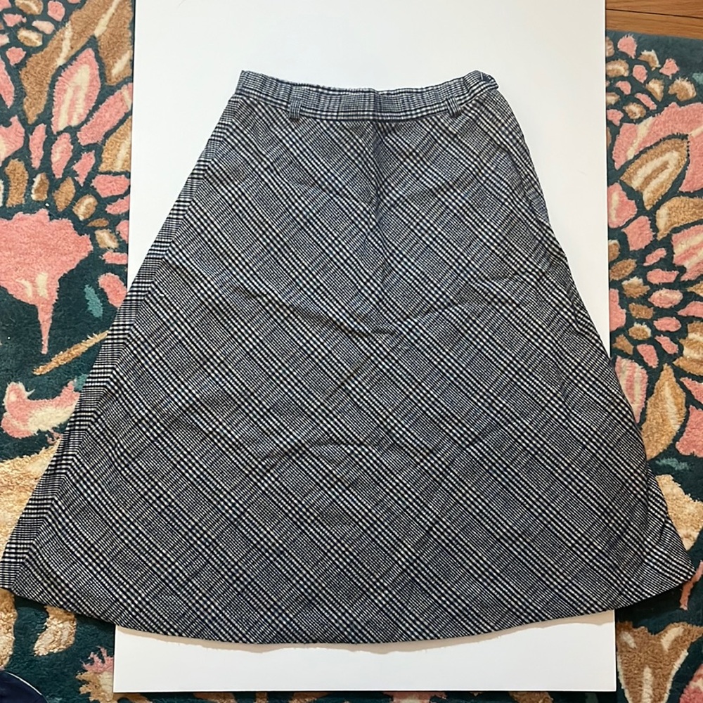 Vintage summit of Boston, calf length skirt, side, zipper